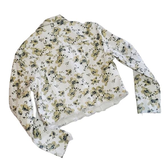 KanCan Cropped Floral Raw Hem Long Sleeve Short Denim Jean Jacket Small - Picture 2 of 8